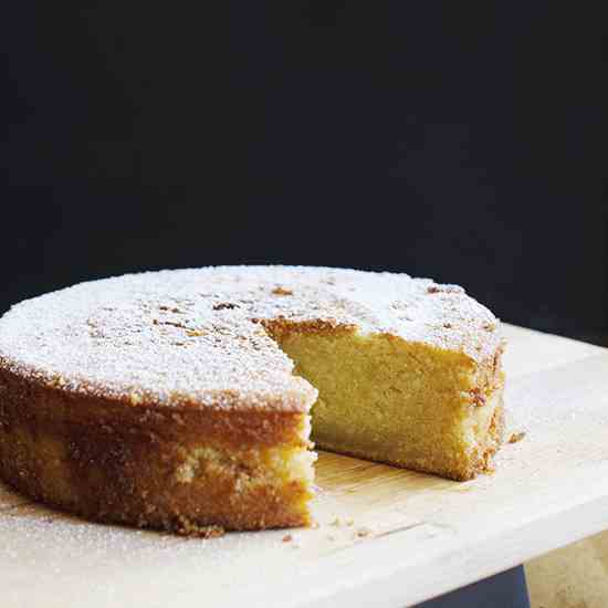 Olive Oil - Almond Cake 