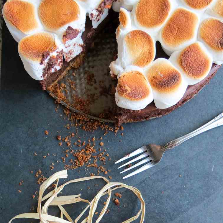 S'mores Chocolate Cheesecake