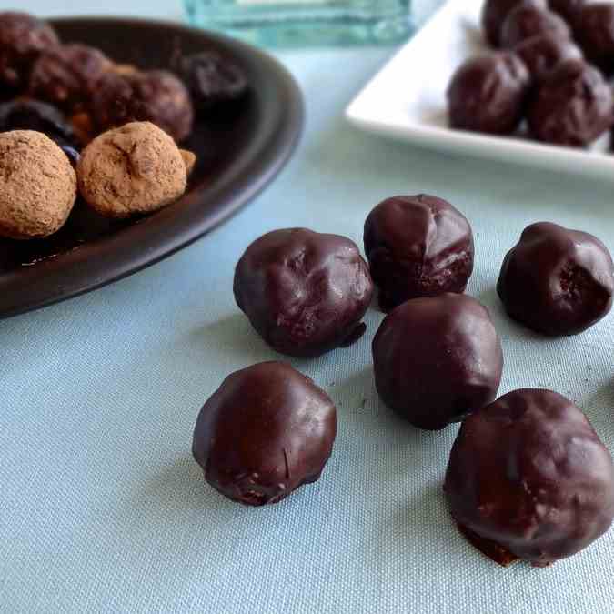 Chocolate Gin Truffles