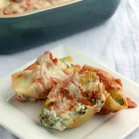 Sausage & Spinach Stuffed Shells