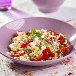 Healthy orzo salad with feta and tomatoes