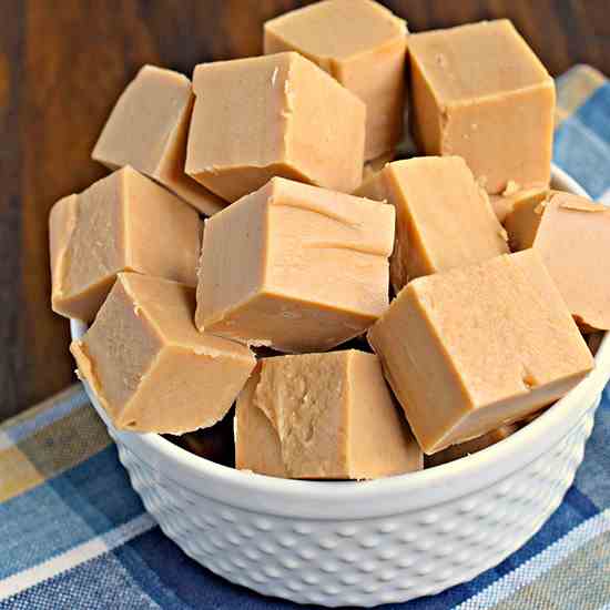 Maple Peanut Butter Fudge