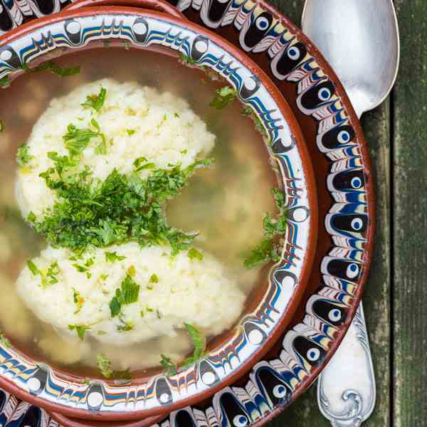 Dumpling soup