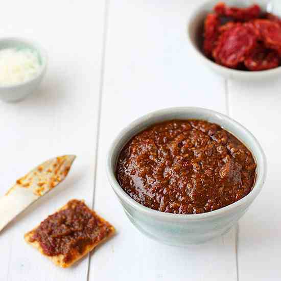 Sun Dried Tomato Basil Pesto