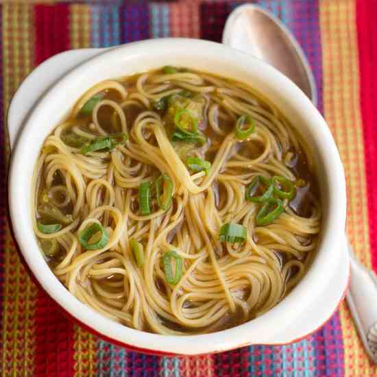 QUICK & EASY CHINESE NOODLE SOUP