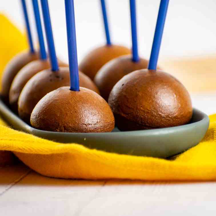 Naked Chocolate Cake Pops