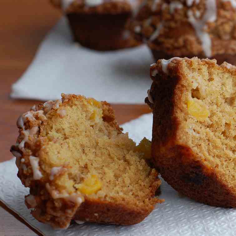 Peach Streusel Muffins