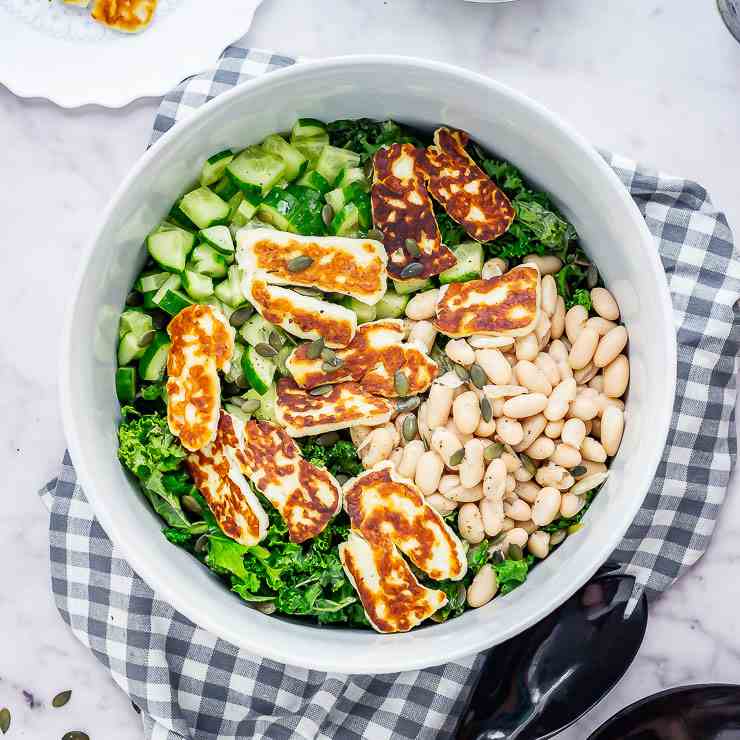 Halloumi Salad with Kale - Tahini Dressing