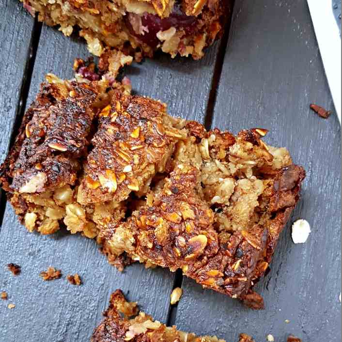 Flourless cherry cake