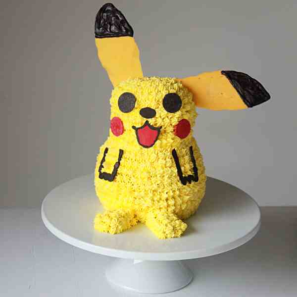 Pikachu Cake