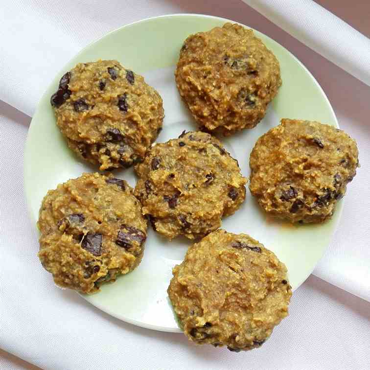 4-Ingredient Banana Peanut Butter Cookies