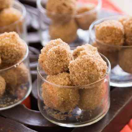 Pumpkin Spice Donut Holes