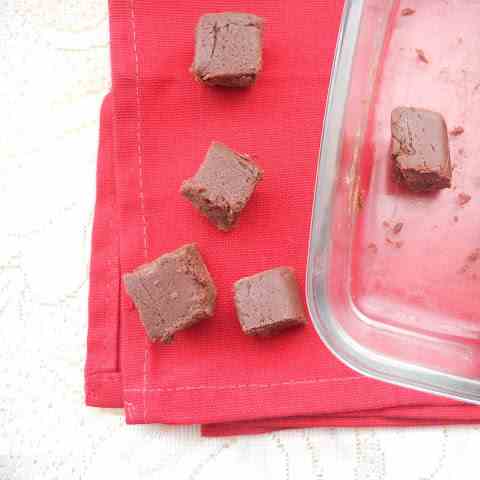 10 Minutes Chocolate Fudge