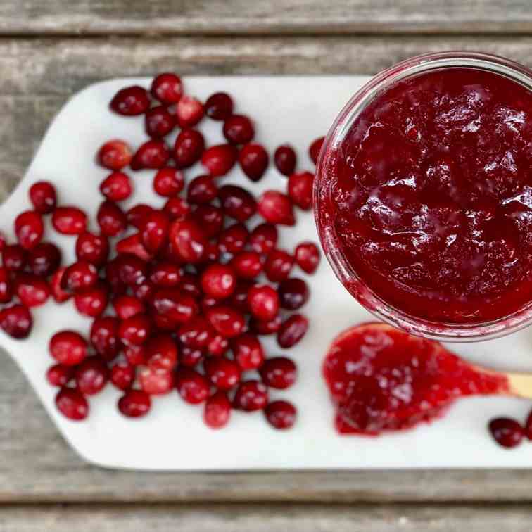 Fresh Cranberry Sauce