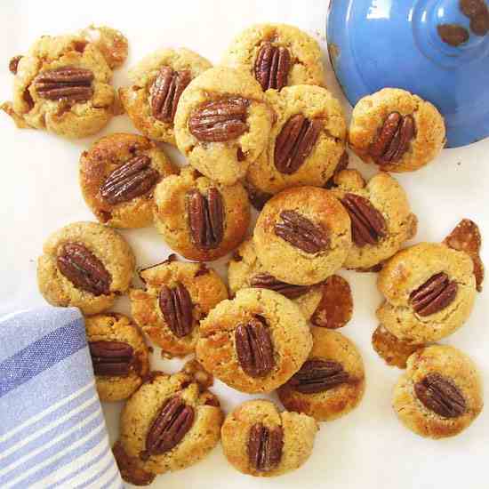 Caramel Pecan Cookies