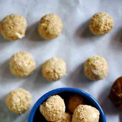 Apple - dulce de leche oat bites