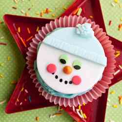 Snowman cupcakes