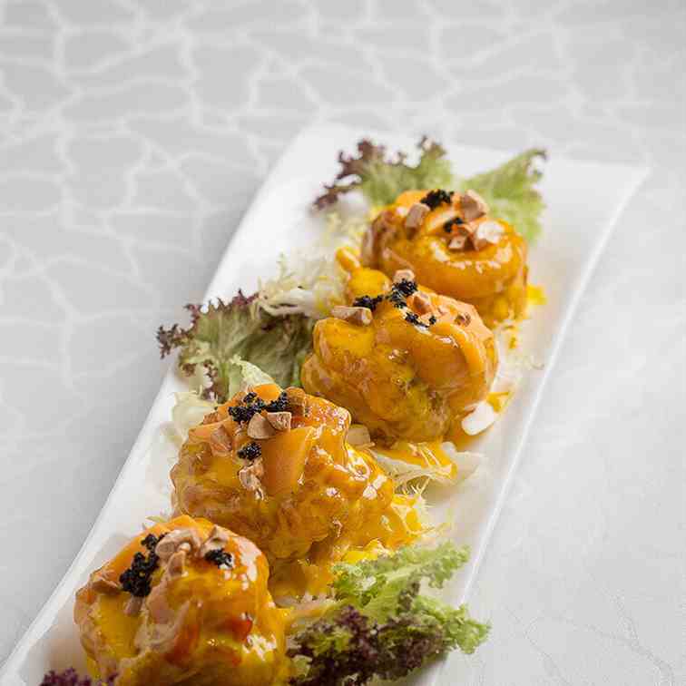 Fried King Prawns in Mango Sauce