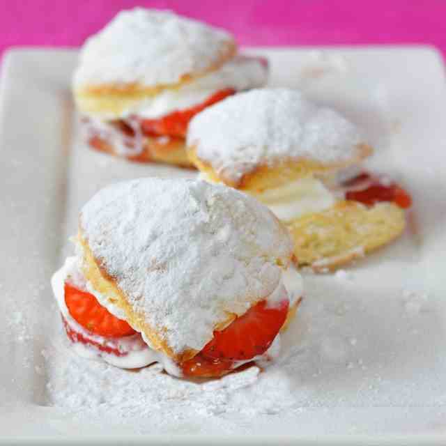 Homemade scones and strawberries