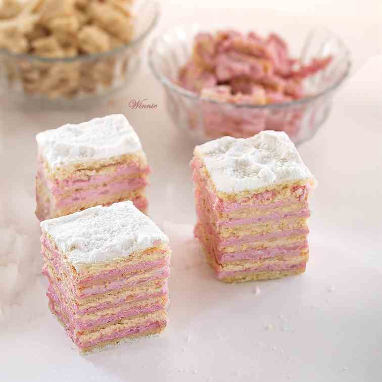 Layer Cake with Strawberry Cream Filling