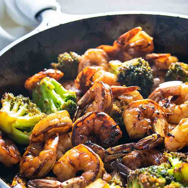 Honey Garlic Shrimp and Broccoli