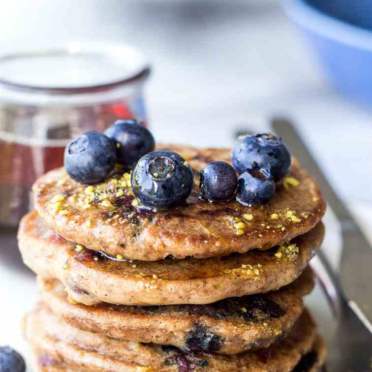 Vegan blueberry pancakes