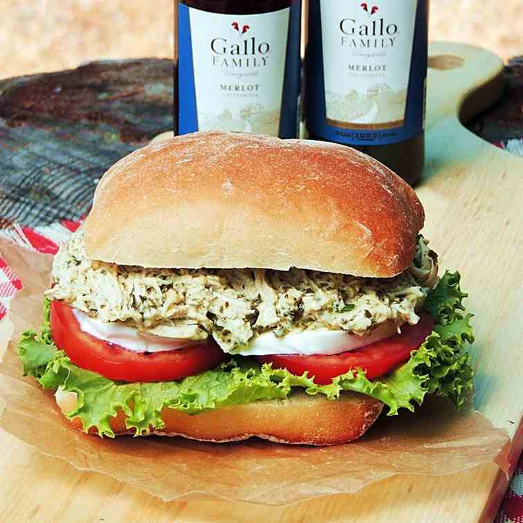 Creamy Pesto Chicken Sandwiches 