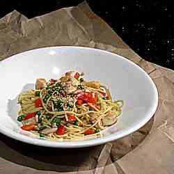 Delicious Thai-style fish with spaghetti