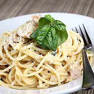 Creamy lemon pasta