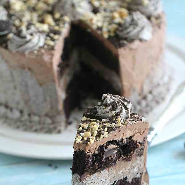 Eggless Oreo Nutella Cake