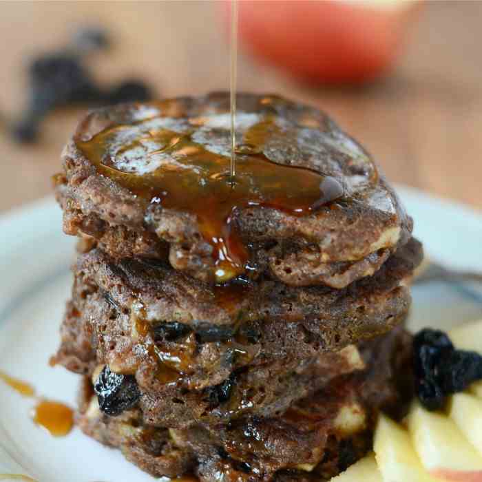 Apple Raisin Pancakes