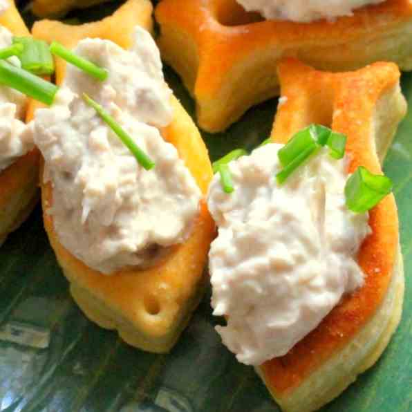 Small Tuna Fish-Cream Cheese Vol-au-Vents