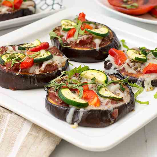 Simple Vegetable Eggplant Pizza