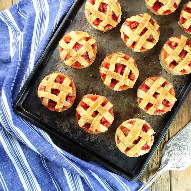 Mini Strawberry Rhubarb Pies