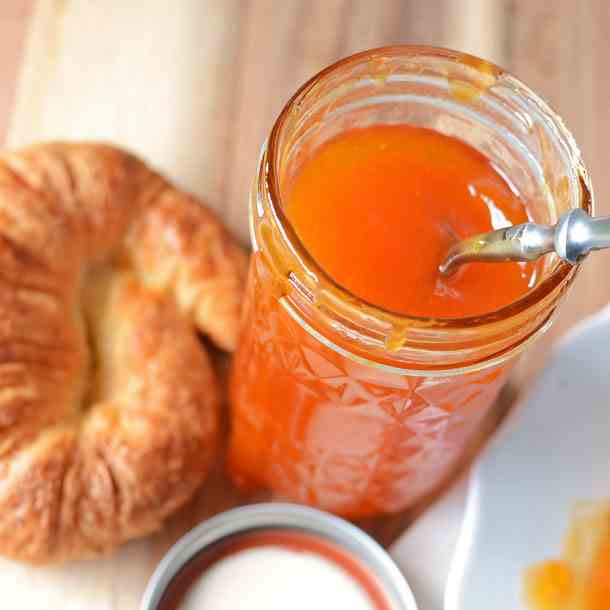 Golden Apricot Jam