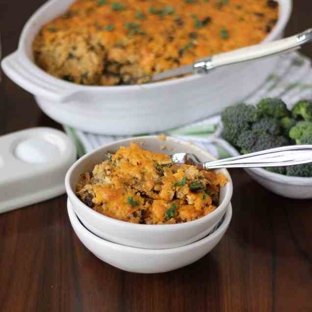 Buffalo Chicken Cheddar Quinoa Bake