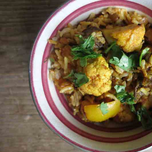 Aubergine and Cauliflower Curry