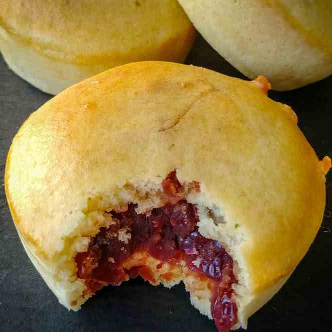 Red Bean Wheel Pie