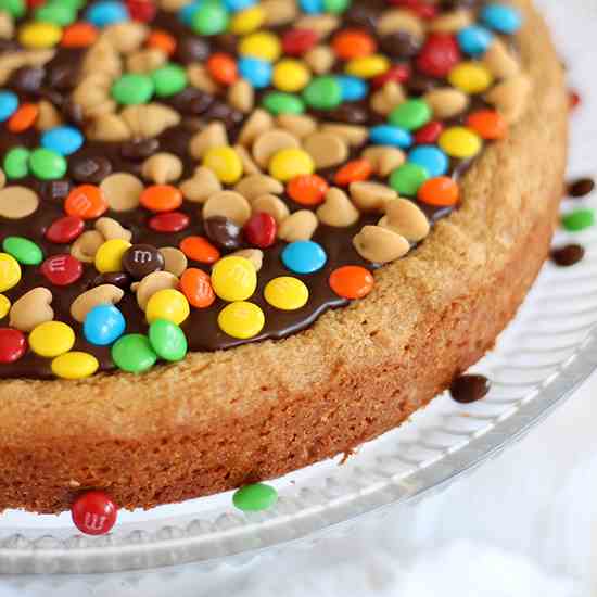 Chocolate Peanut Butter Cookie Pizza