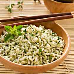 Aromatic herbs rice salad