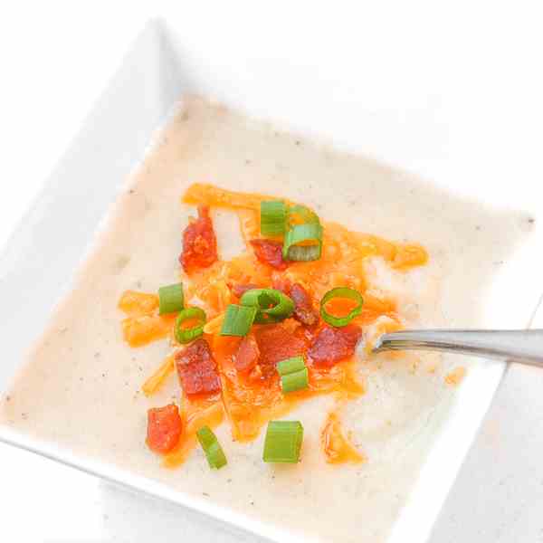 Slow Cooker Loaded Baked Potato Soup