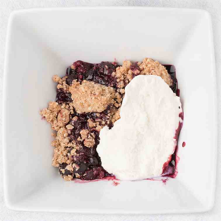 Easy Blueberry Crisp