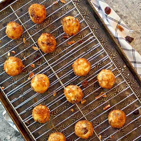 Fried Goat Cheese Poppers