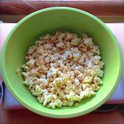 Cinnamon Sugar Popcorn