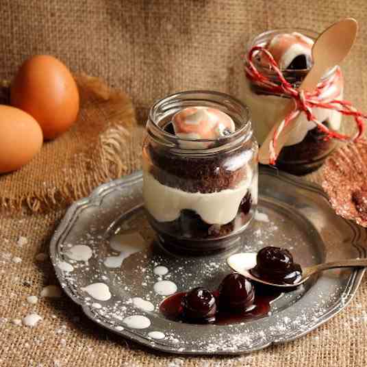 Chocolate and cherry cake