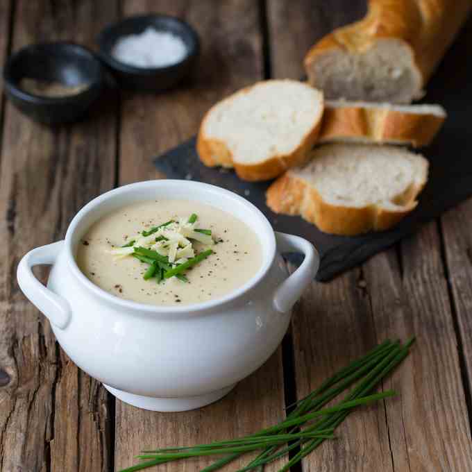 Creamy Cauliflower Soup