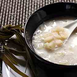 Water chestnut dessert