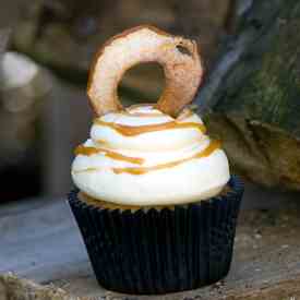 caramel apple cupcakes