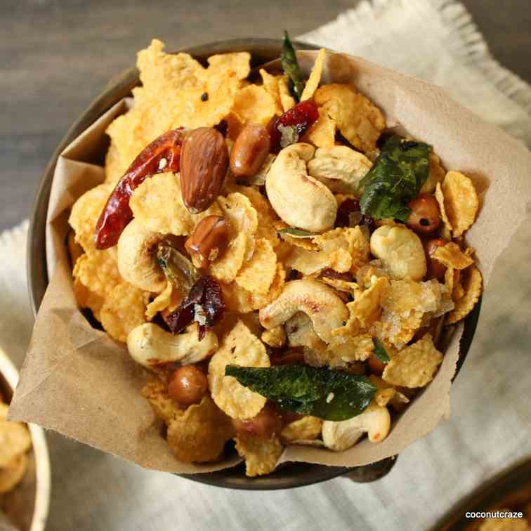 Savory corn flakes mixture