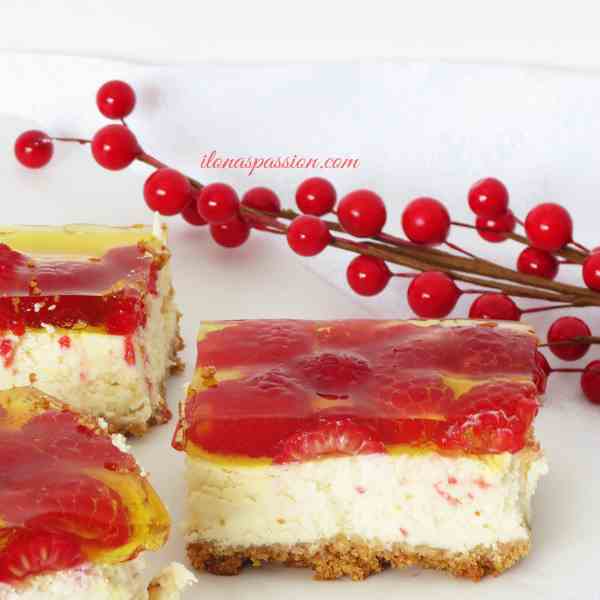 Raspberry Homemade Cheesecake Bars